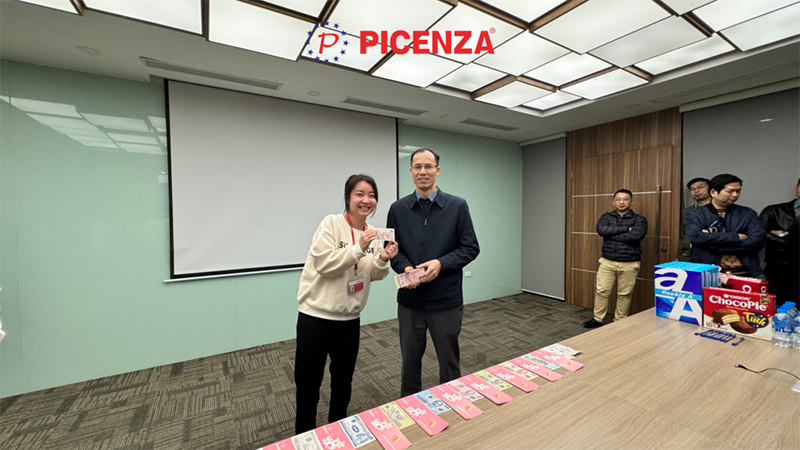 Picenza Group chào mừng ngày Quốc tế phụ nữ 8/3