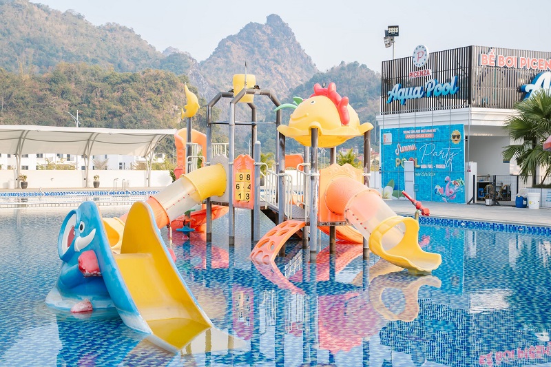 Bể bơi tiêu chuẩn thi đấu đã đi vào hoạt động tại Picenza Riverside.
