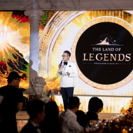 Private Banquet: “The Land of Legends” - Sự kiện ra mắt BST Versace Home tại showroom Hùng Túy